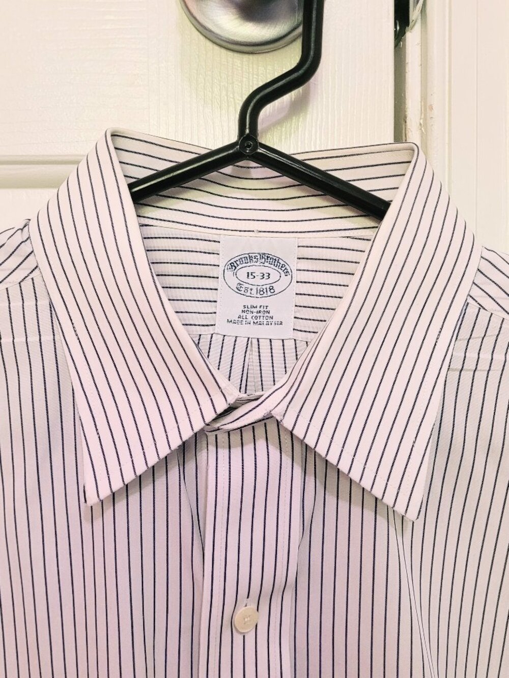 Brooks Brothers 15-33 Slim Fit Long Sleeve White Dress Shirt Purple Pinstripe